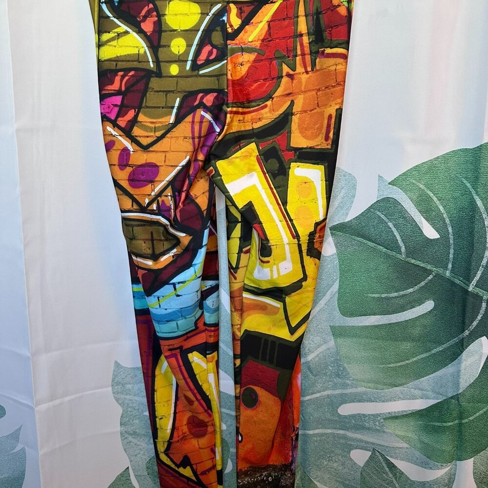 Graphic Tights - Picture 2 of 4